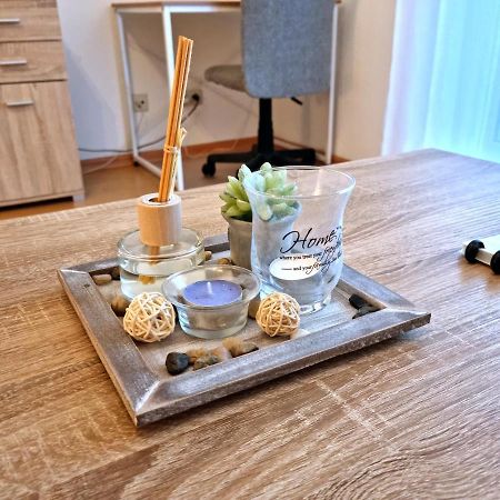 Brise Business Apartment Nahe Leipziger Messe - Porsche - Bmw - Dhl - Wlan - Parkplatz - Business Travelers Only מראה חיצוני תמונה